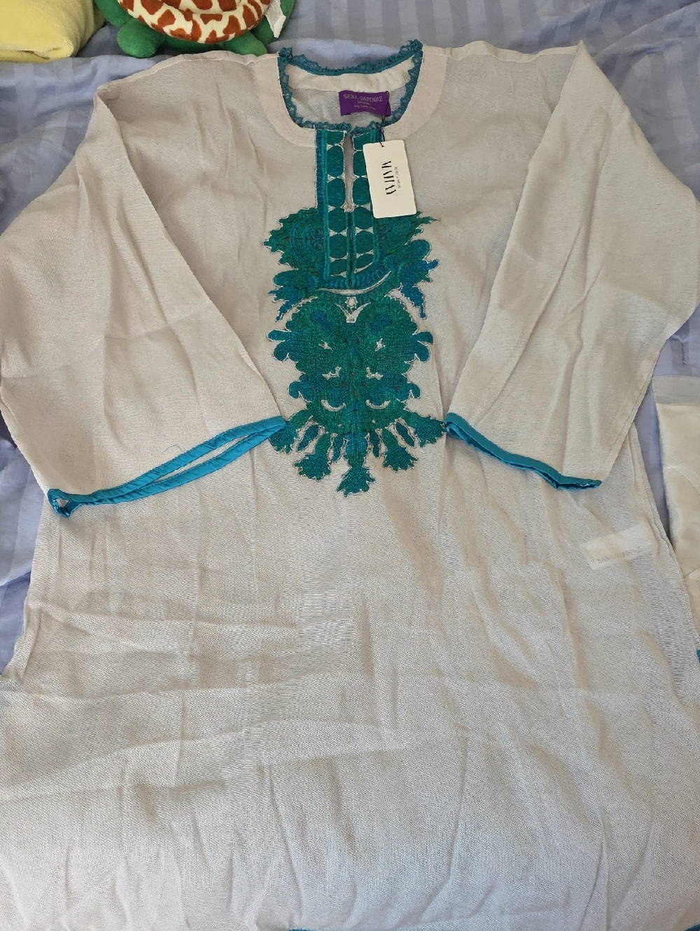 Grey Kurta Tunic with Teal Embroidery by VIVA